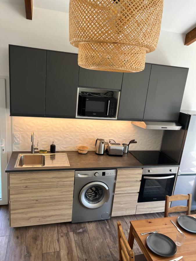 Maisonnette Avec Petite Foret Valréas 外观 照片